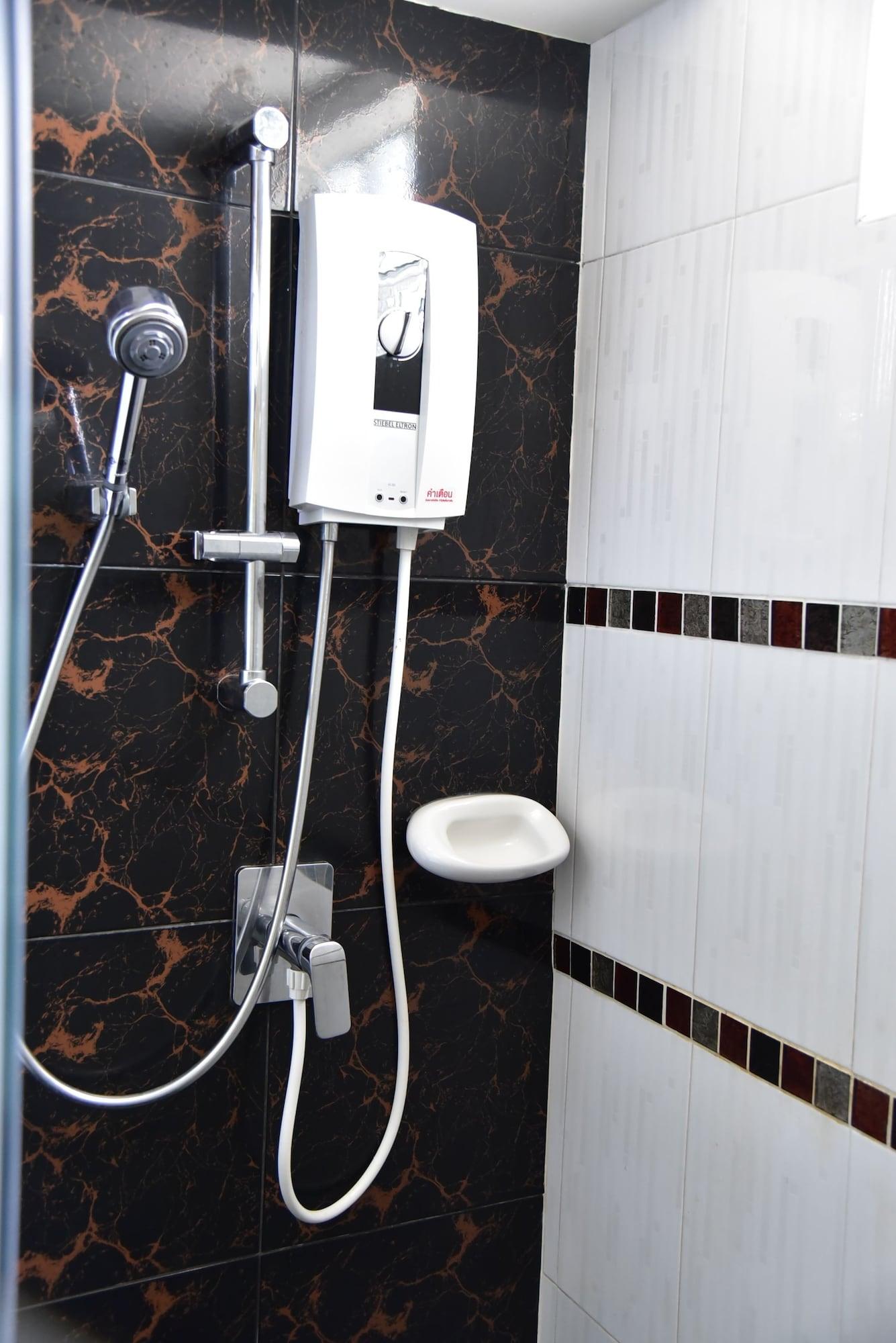 האט יאי Grand Pink Hotel Hatyai מראה חיצוני תמונה