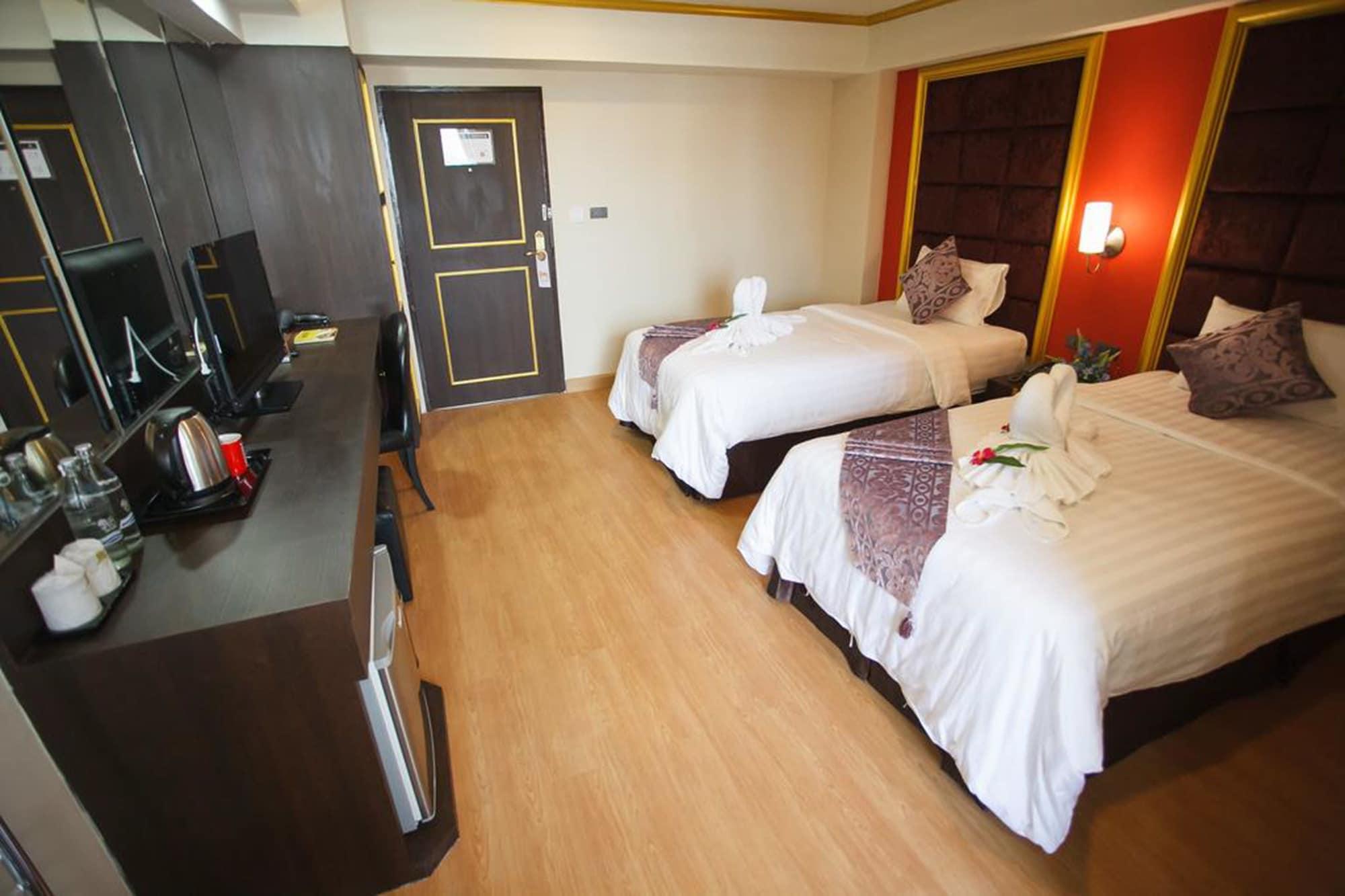 האט יאי Grand Pink Hotel Hatyai מראה חיצוני תמונה