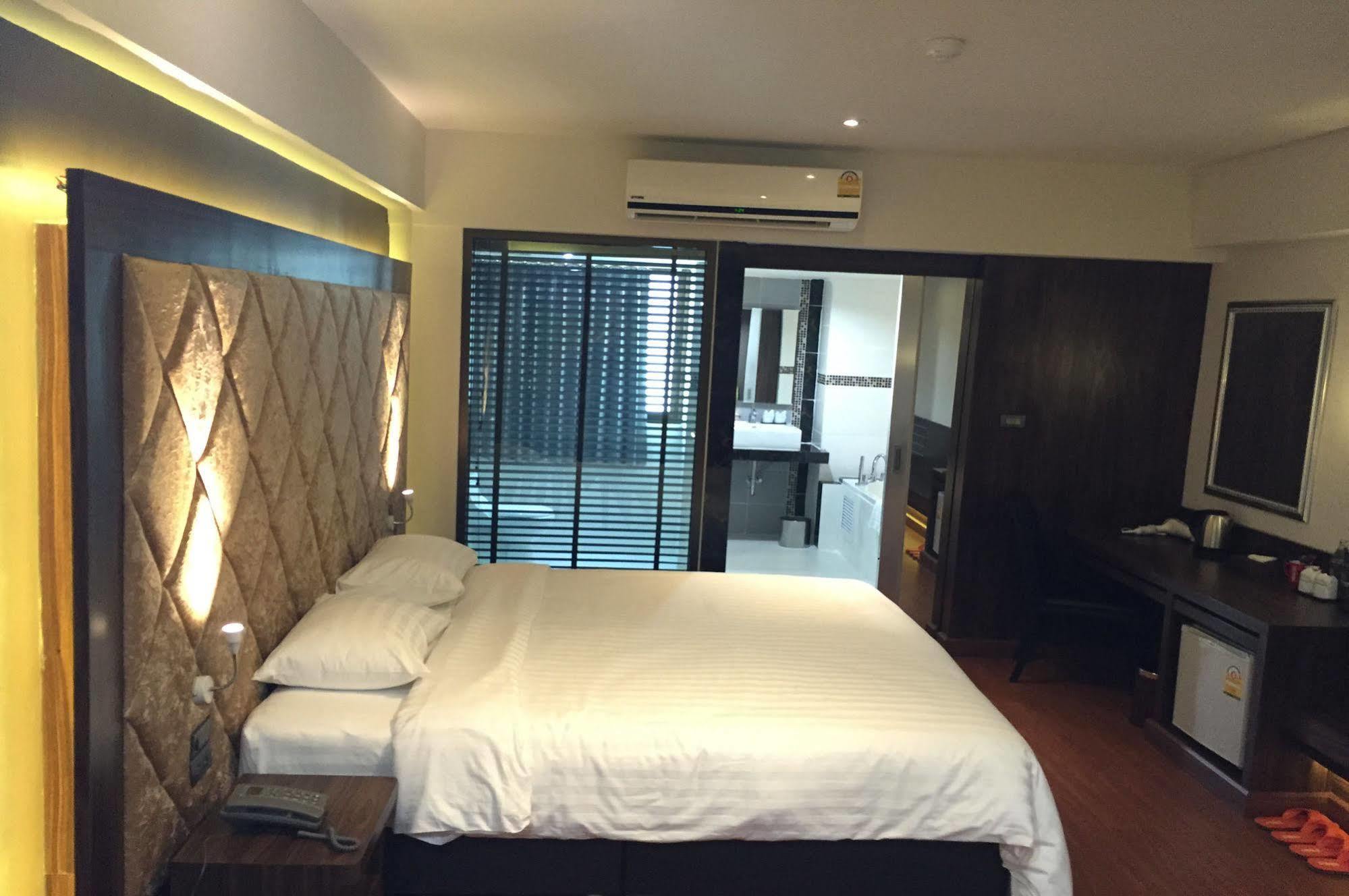 האט יאי Grand Pink Hotel Hatyai מראה חיצוני תמונה